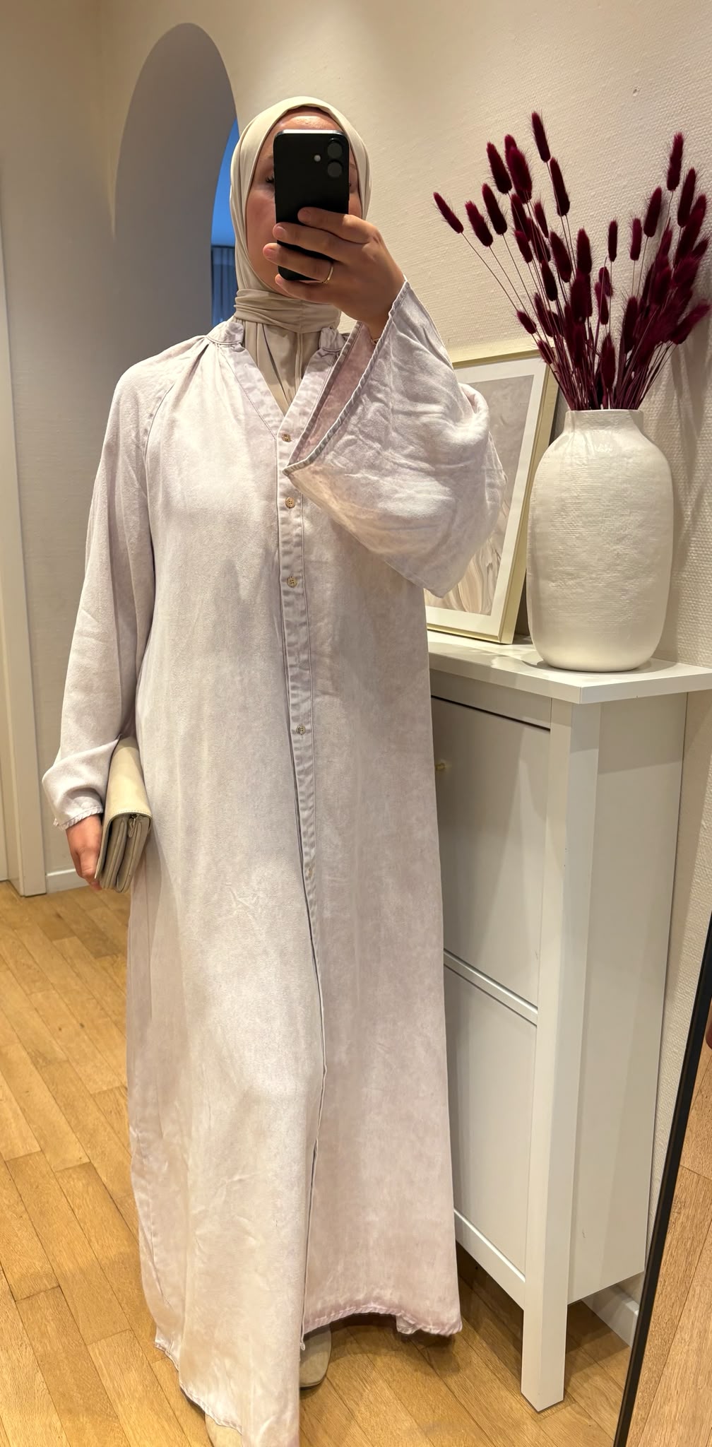 Abaya Lina